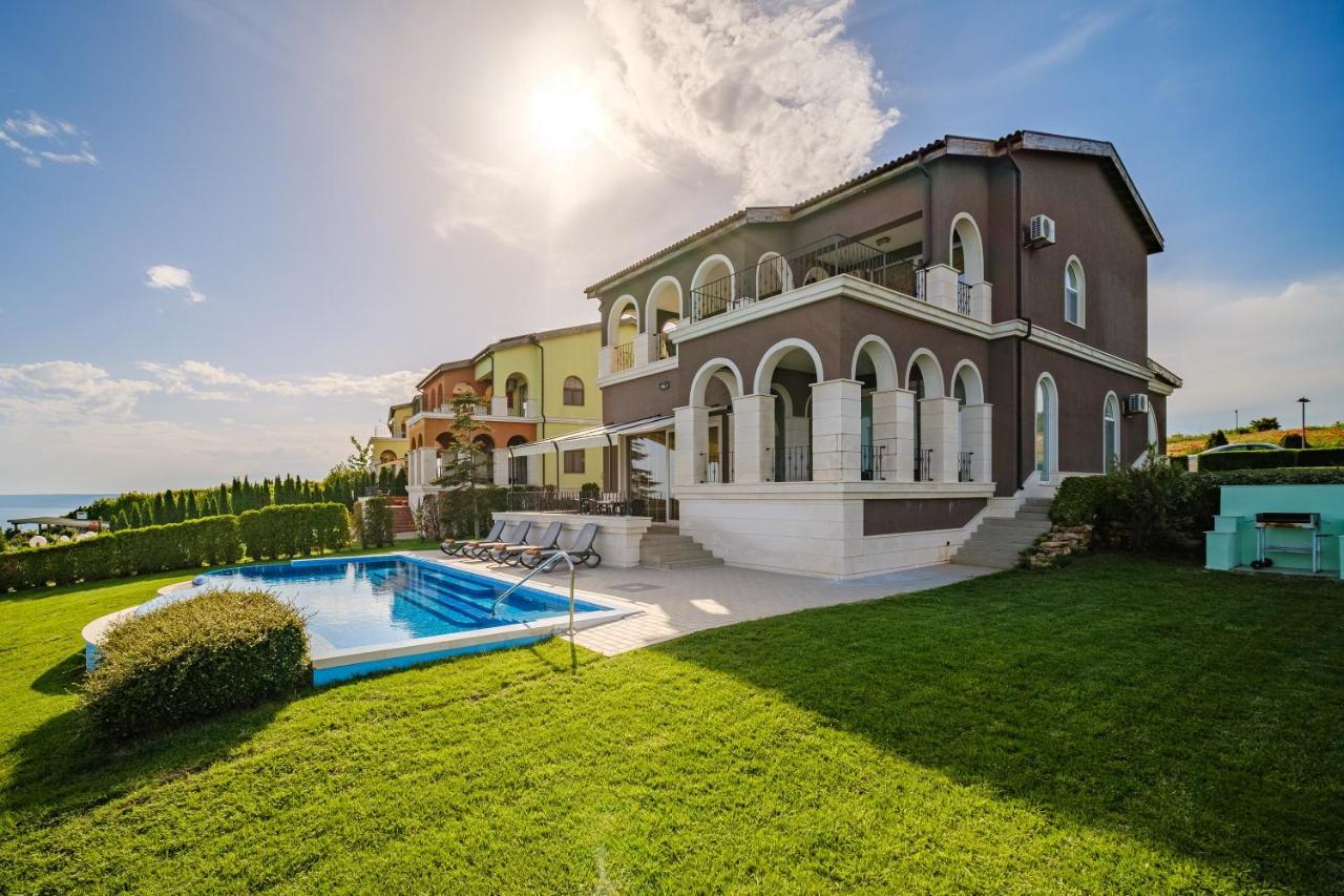 Lighthouse Luxe Estate Apart & Villas Balčik Exteriér fotografie