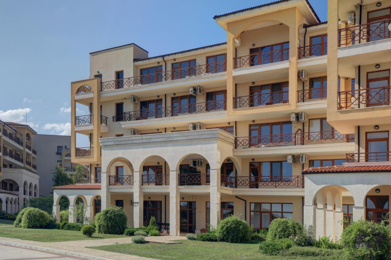 Lighthouse Luxe Estate Apart & Villas Balčik Exteriér fotografie